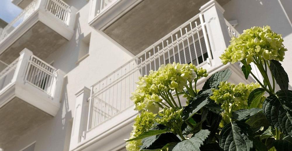 Fogliano Marina Residence Hotel Rubino מראה חיצוני תמונה